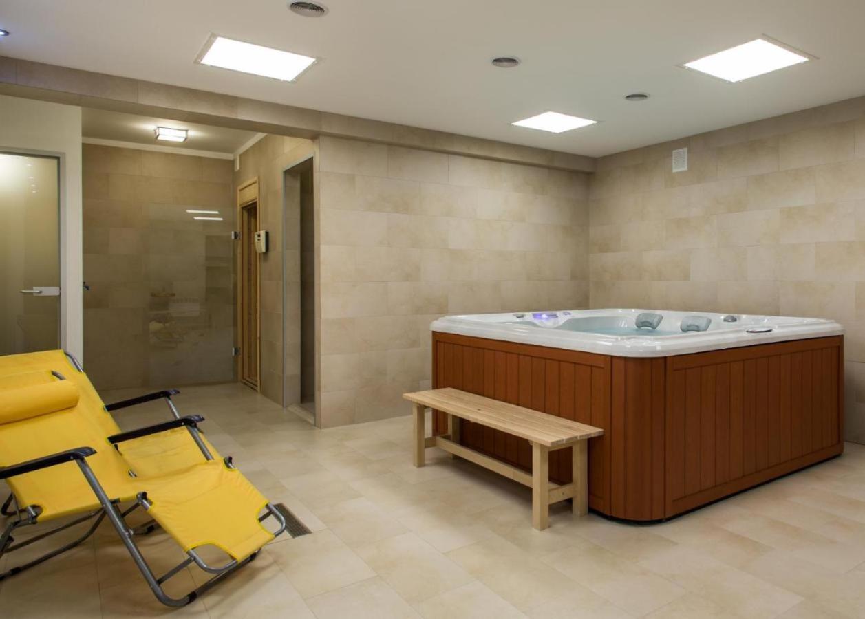 Apartament Poludniowy Z Widokiem- Sauna, Jacuzzi, Kominek Kościelisko Eksteriør billede